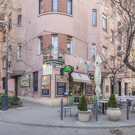 Vintage Romantic For Couples On Buda Hills Apartament *