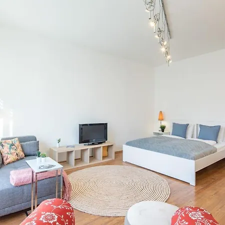 Vintage Romantic For Couples On Buda Hills * بودابست