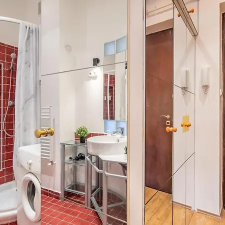 Vintage Romantic For Couples On Buda Hills شقة