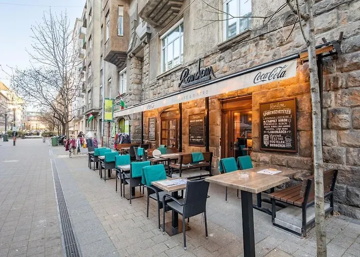 Vintage Romantic For Couples On Buda Hills Apartament Budapesta